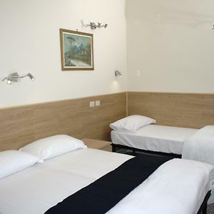 Private Bathroom Quadruple Room